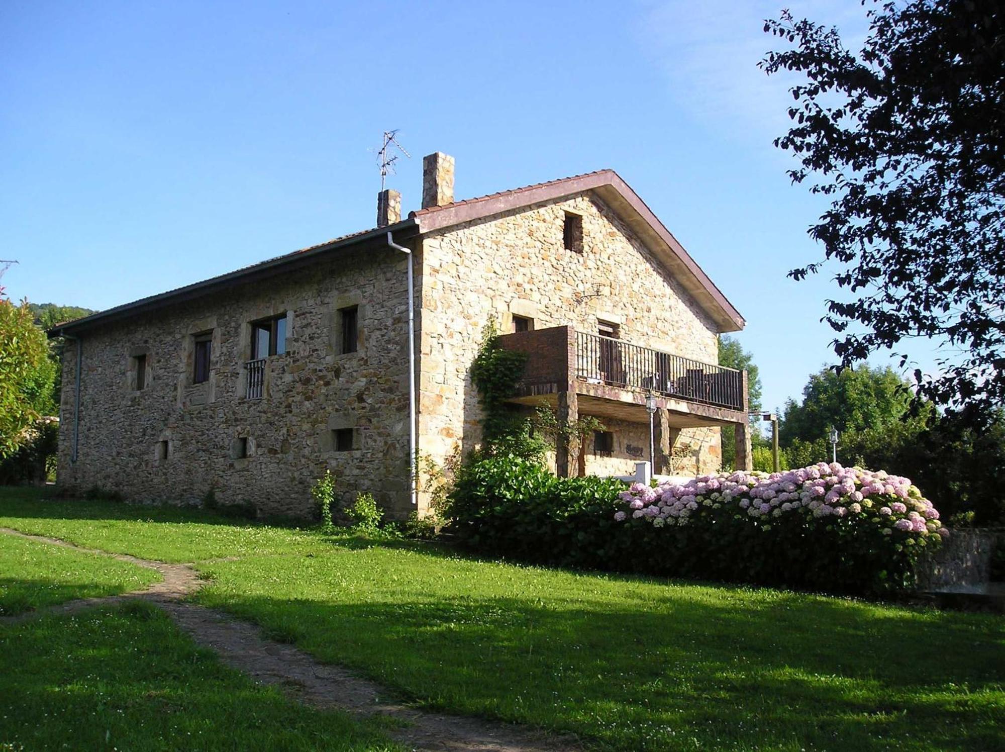 Casa Bezales En Ampuero Cantabria מראה חיצוני תמונה
